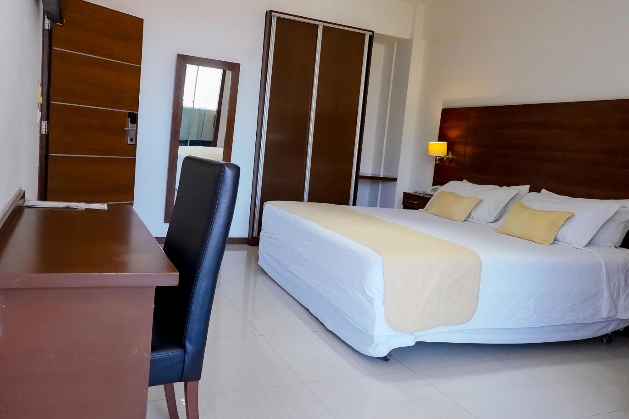 Prince Hotel Santa Cruz de La Sierra Eksteriør billede